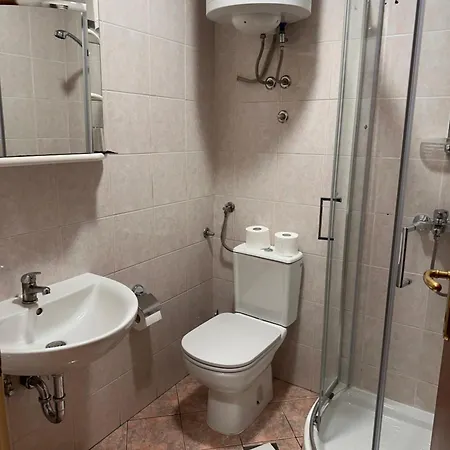 Casa de hóspedes Park Zibert 3*